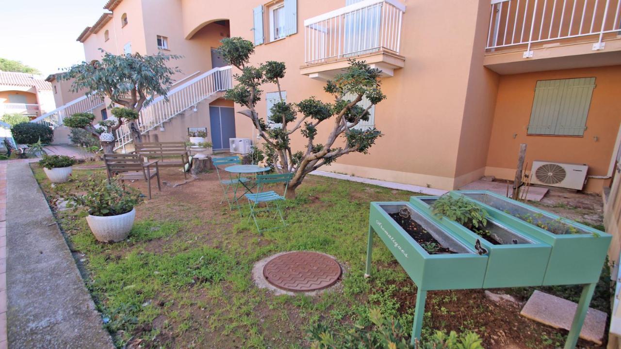Boucanniers Sainte-Maxime Exterior photo